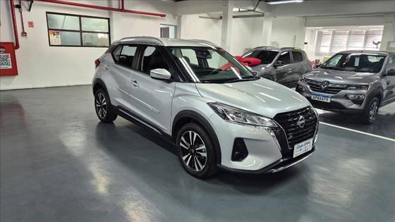 NISSAN KICKS PLAY 1.6 16V FLEXSTART ADVANCE PLUS XTRONIC NISSAN KICKS PLAY 1.6 16V FLEXSTART ADVANCE PLUS XTRONIC